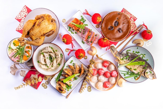 Zestaw dań z różnych kuchni